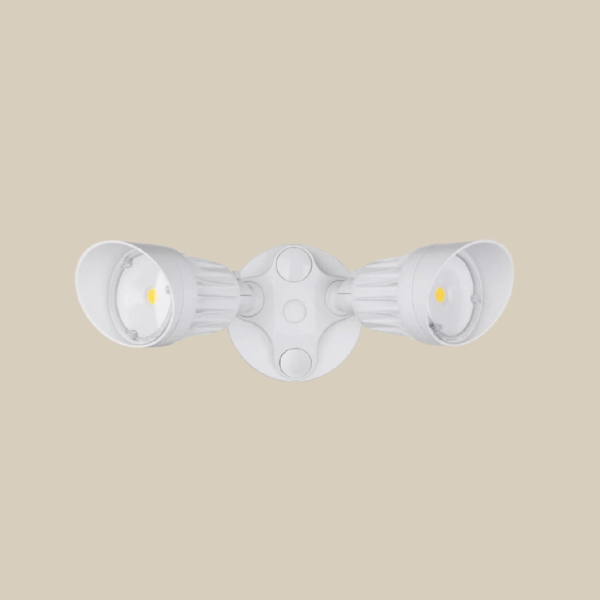 Lamp. Pared blanca